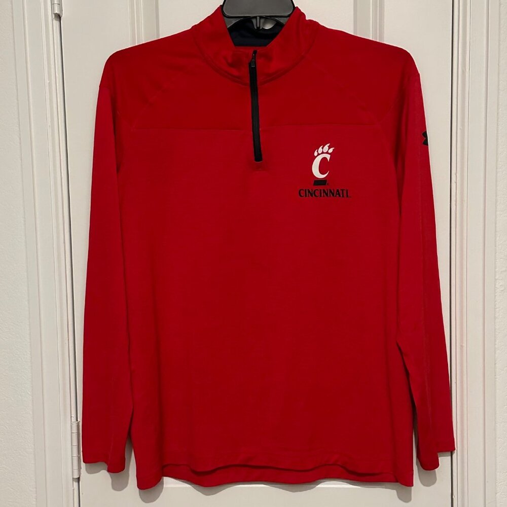 Under Armour Cincinnati Bearcats Red Long Sleeve HeatGear Pullover Size L